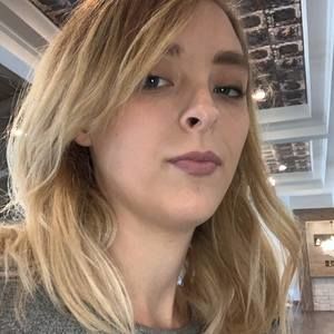 Meet your Posher, Jenessa